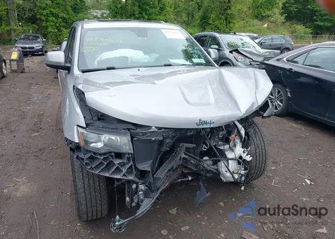 2020 Jeep Grand Cherokee Altitude 4X4 из США, поврежденный, VIN 1C4RJFAG3LC199485